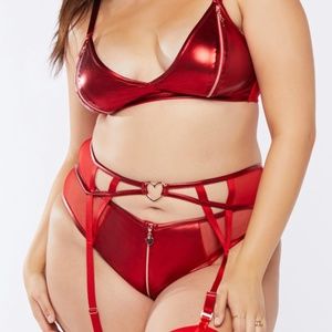 ISO Savage X Fenty Locket Down Set